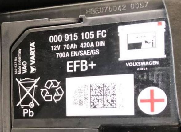 Die im VW Golf 7 GTI benzin eingebaute Batterie